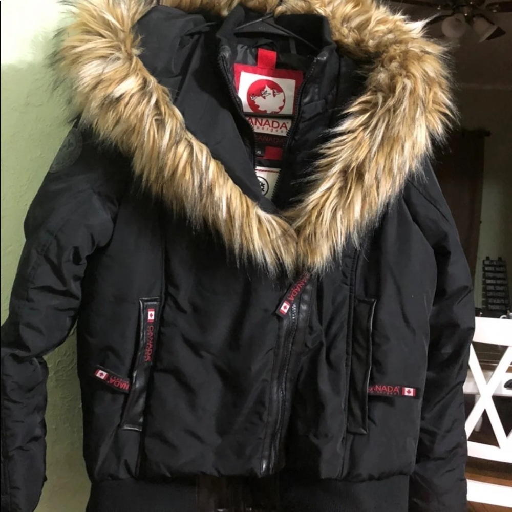 Canada weather gear jacket